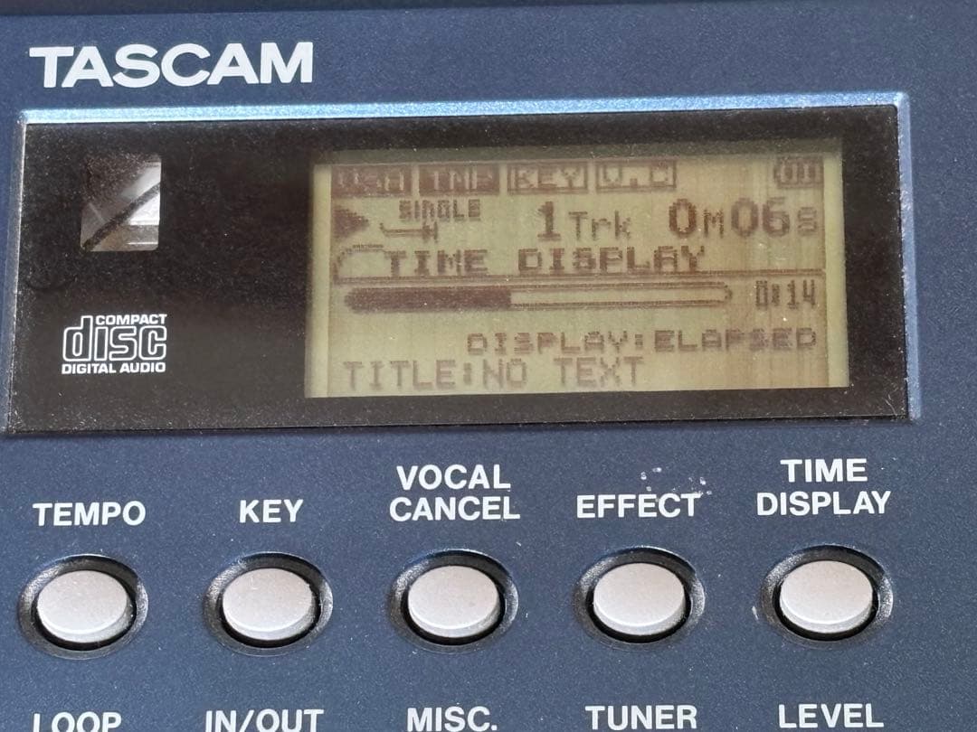 TASCAM CD-VT2 ポータブルCDトレーナー アダプター付