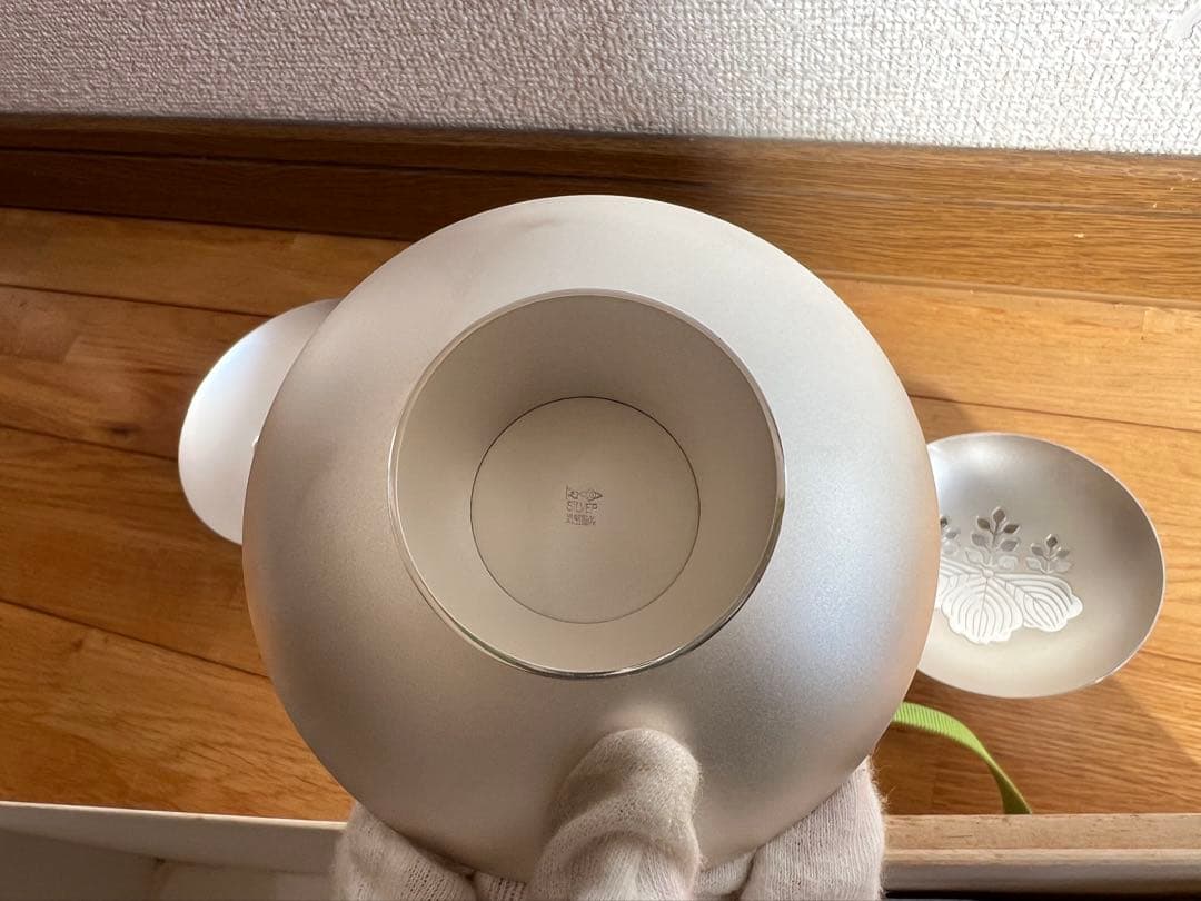 純銀製 銀杯 造幣局製　内閣総理大臣 贈 刻印有 390g silver