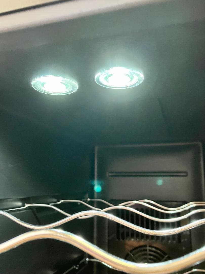 アイリスオーヤマ IRIS ワインセラー 2023年製 ペルチェ式