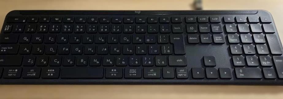 ロジクール　Signature Slim K950　 ワイヤレスキーボード