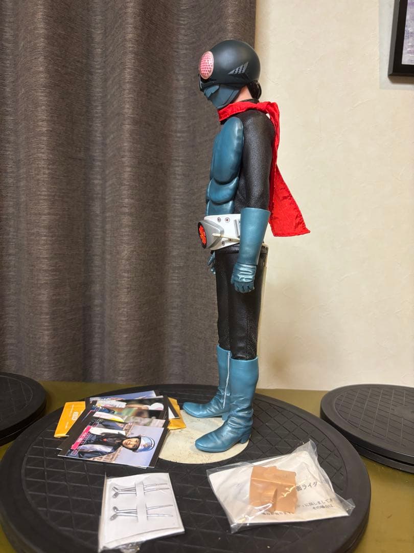 メチャクチャデカい 仮面ライダー 旧1号 フィギュア 約40cm 付属品有