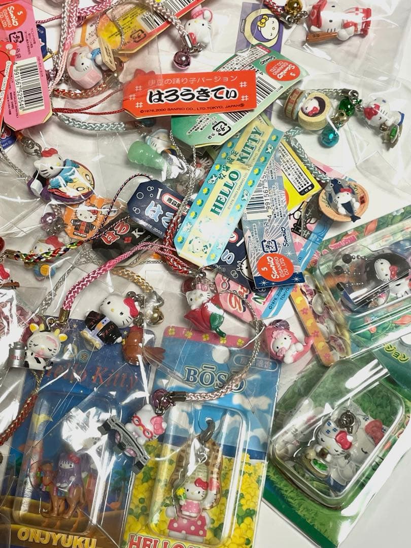 ご当地キティ 限定 レア 希少 根付 ストラップ まとめ売り サンリオ 平成