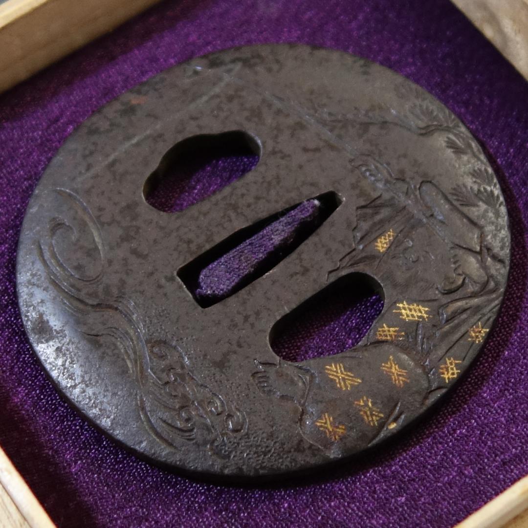 【 太公望図鍔 】 鍔 鐔 鉄地 象嵌 刀装具 武具 骨董 アンティーク