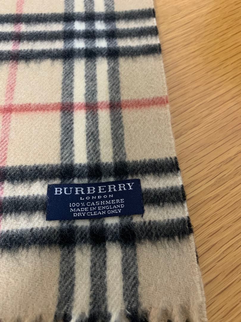 未使用に近い　Burberryマフラー　正規品　カシミヤ100