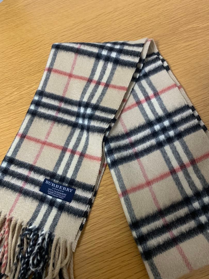 未使用に近い　Burberryマフラー　正規品　カシミヤ100