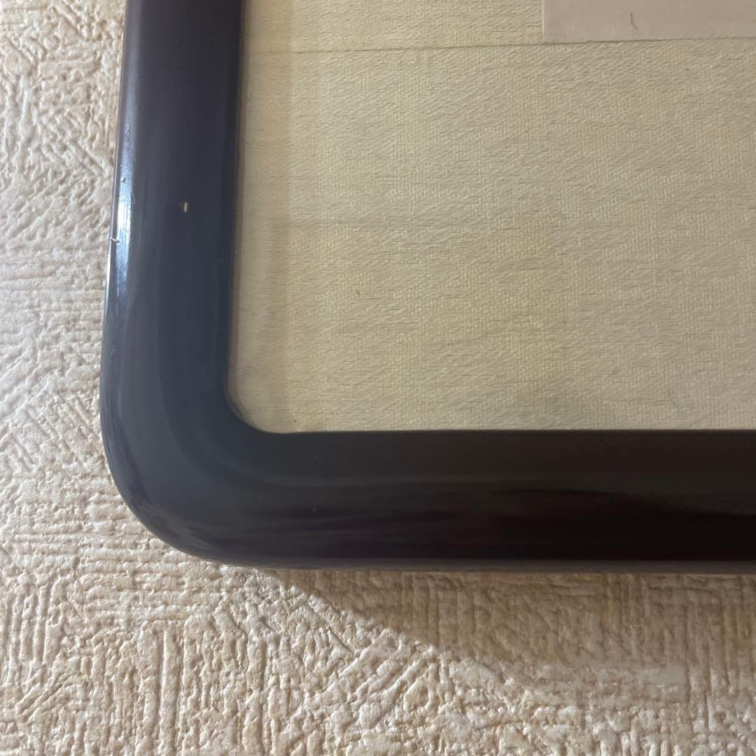 水墨画 赤い果物