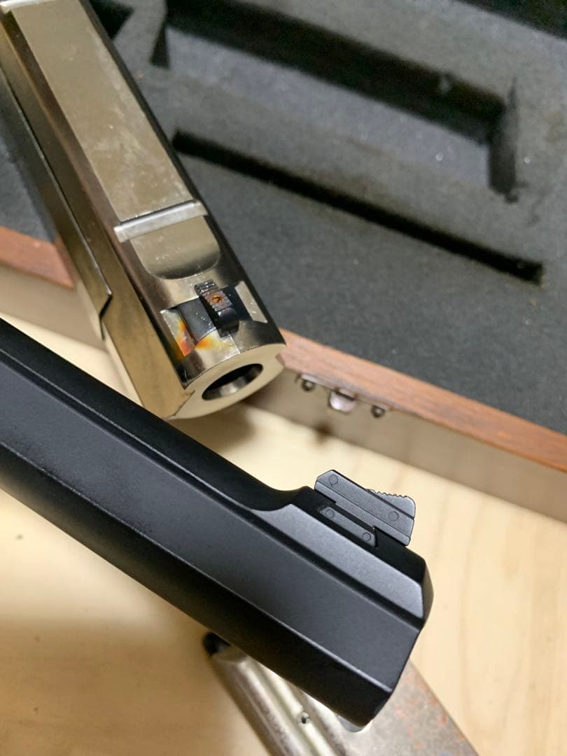 東京マルイ　'98限定商品　バイオハザード２　10インチカスタム