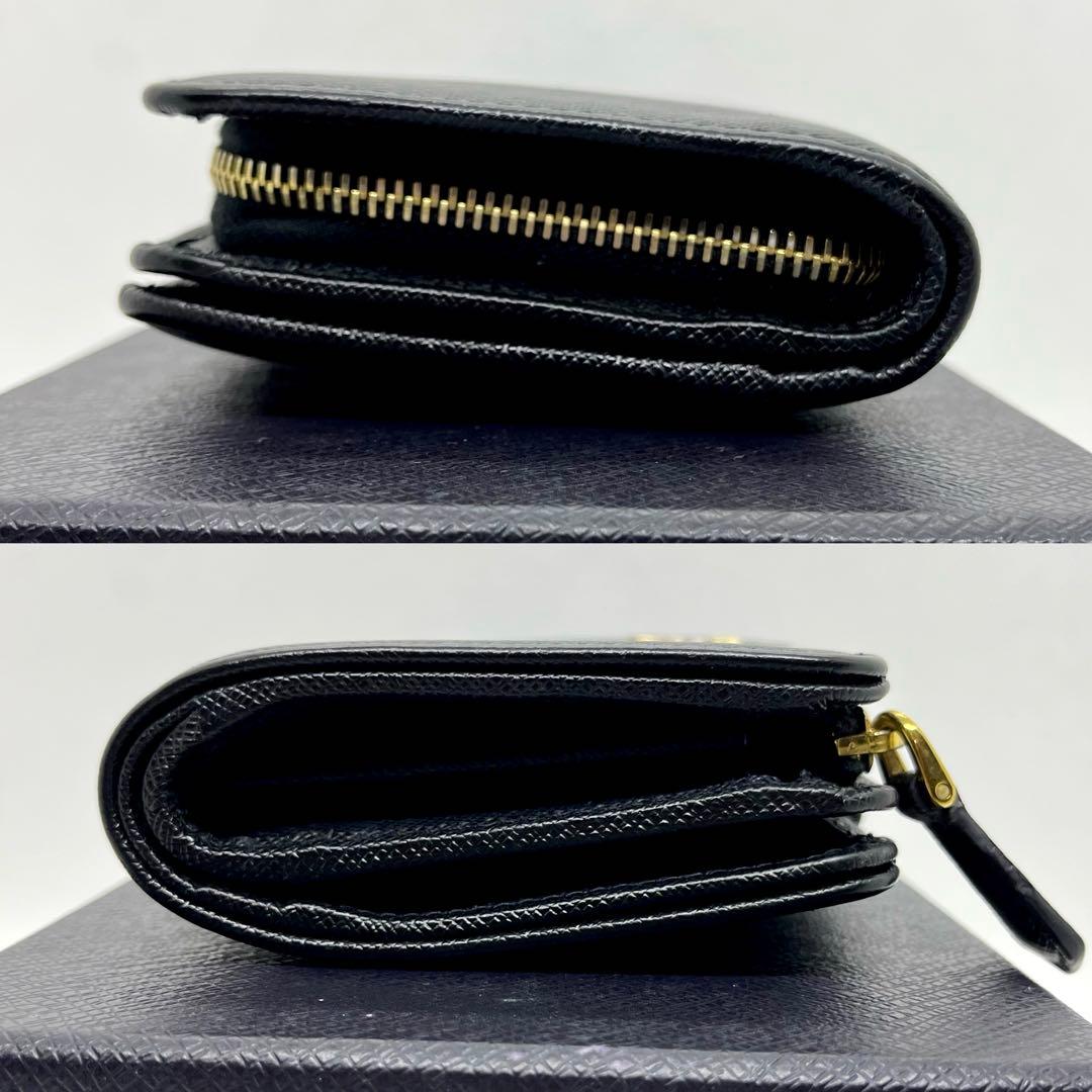 極美品/現行モデル✨プラダ 二つ折り財布 メタルロゴ サフィアーノ ブラック