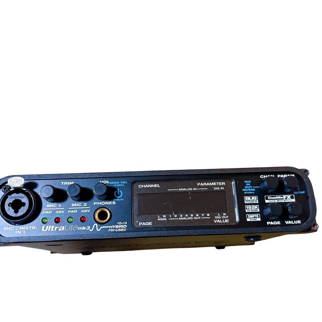 MOTU【UltraLite mk3 Hybrid】インターフェイス