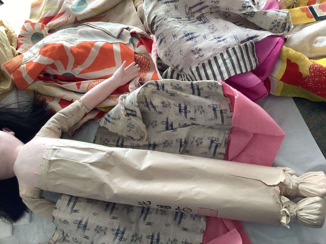 市松人形 74cm 花月斎？　石黒製作　綿入り着物　抱き人形　吹子付き