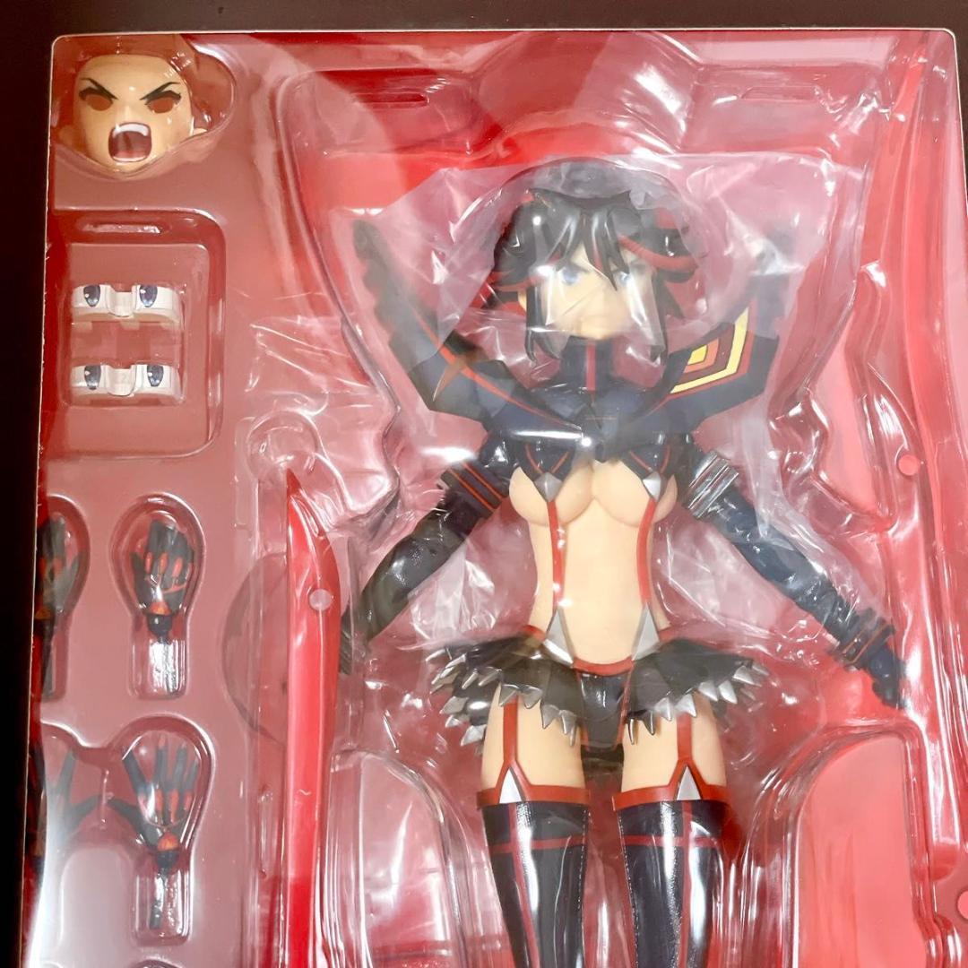 未開封 メディコムトイ RAH キルラキル 纏流子 神衣・鮮血Ver. 初回生産