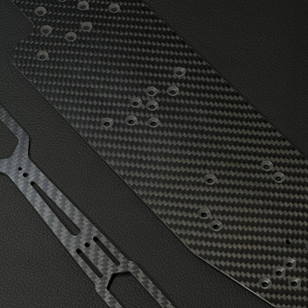 特注品 ヨコモ RD2.0 カーボンシャーシ 2.0mm + アッパ m1512