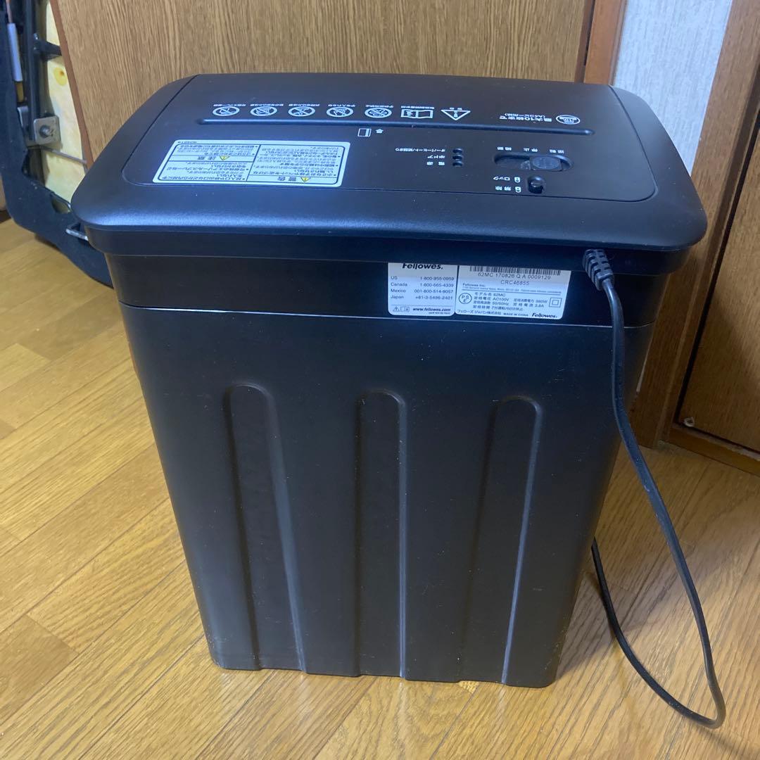 Fellowes 62MC 家庭用シュレッダー 黒