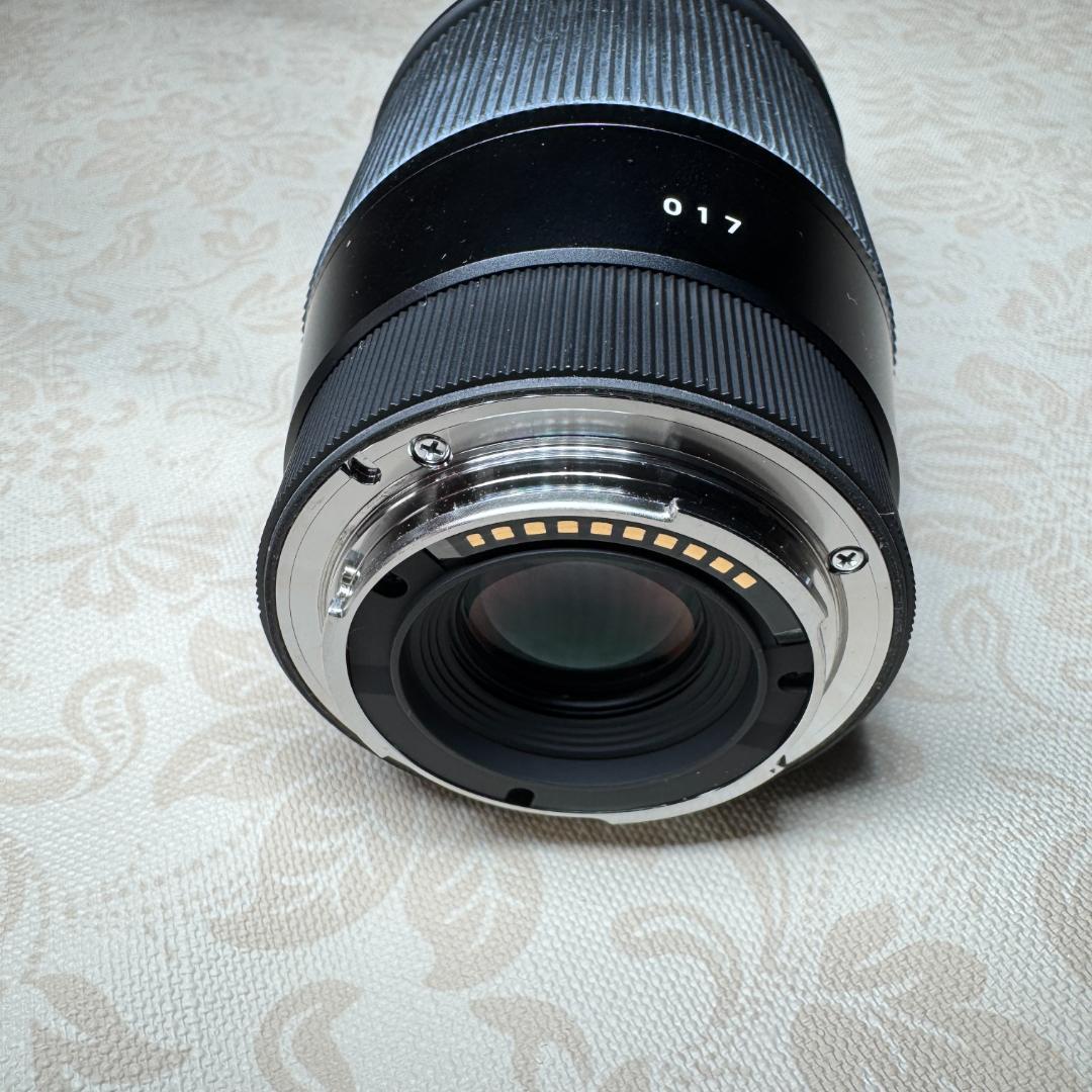 送料無料！！中古品 SIGMA 16mm F1.4 DC DN Eマウント