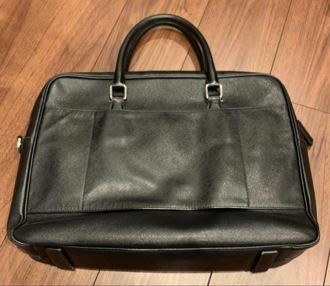 PRADA サフィアーノ レザー バッグ