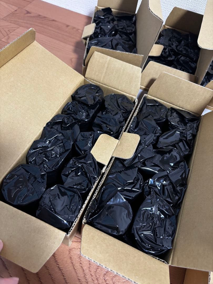 感熱紙　57.5 × 50φ × 12 ⚫︎77巻