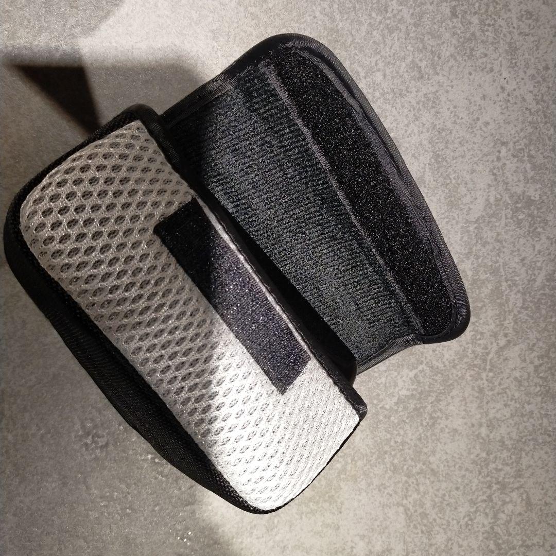 4Kカメラ　ビデオカメラ　18X タッチパネル　ハンディ