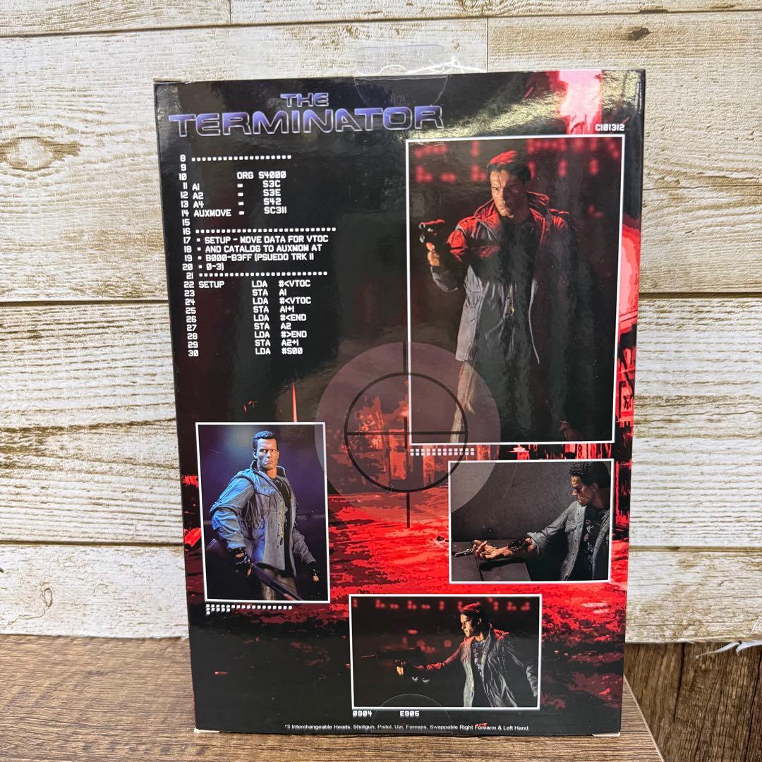 NECA ターミネーター シュワルツェネッガー フィギュア