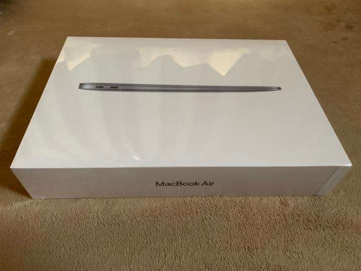 13インチ　MacBook Air i3 2020 未開封