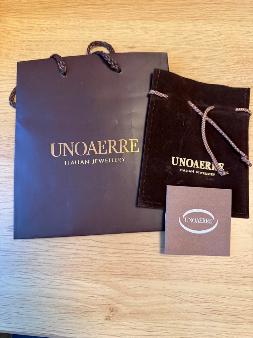 【専用袋あり】K18 WG 750刻印 Italy ウノアエレ　バンブーピアス