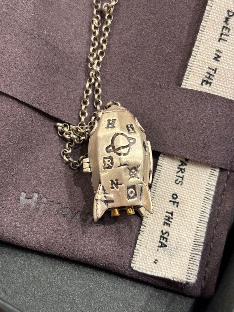 海外限定POP MART hironoフィギュア　ネックレス