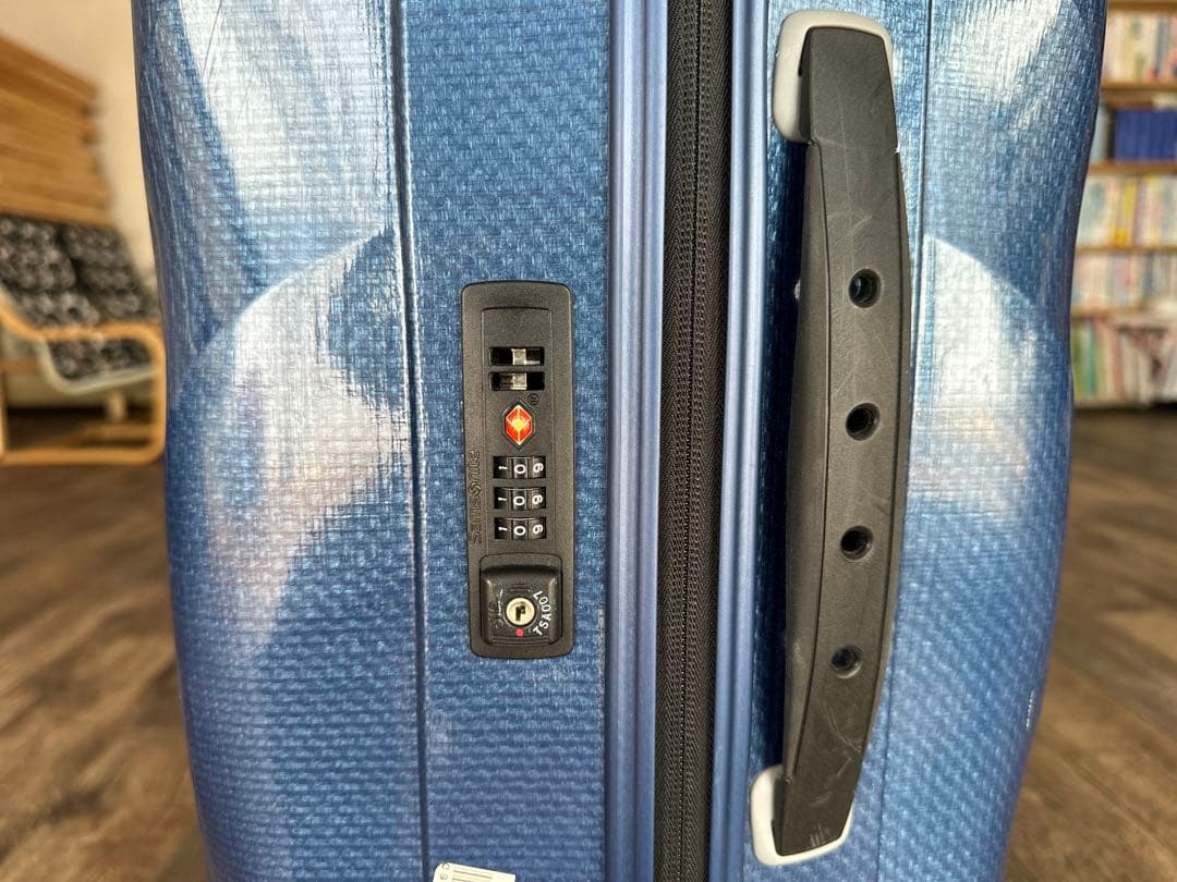 実用化ですが故障あり：サムソナイト コスモライトスピナー 94L