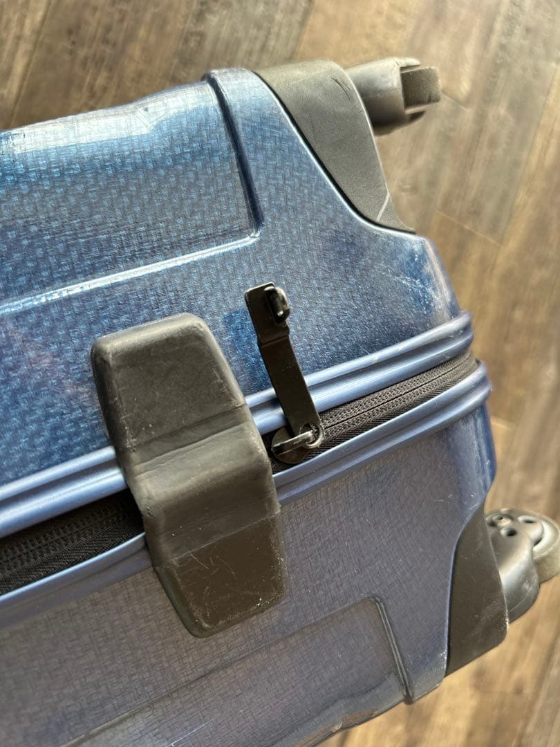 実用化ですが故障あり：サムソナイト コスモライトスピナー 94L