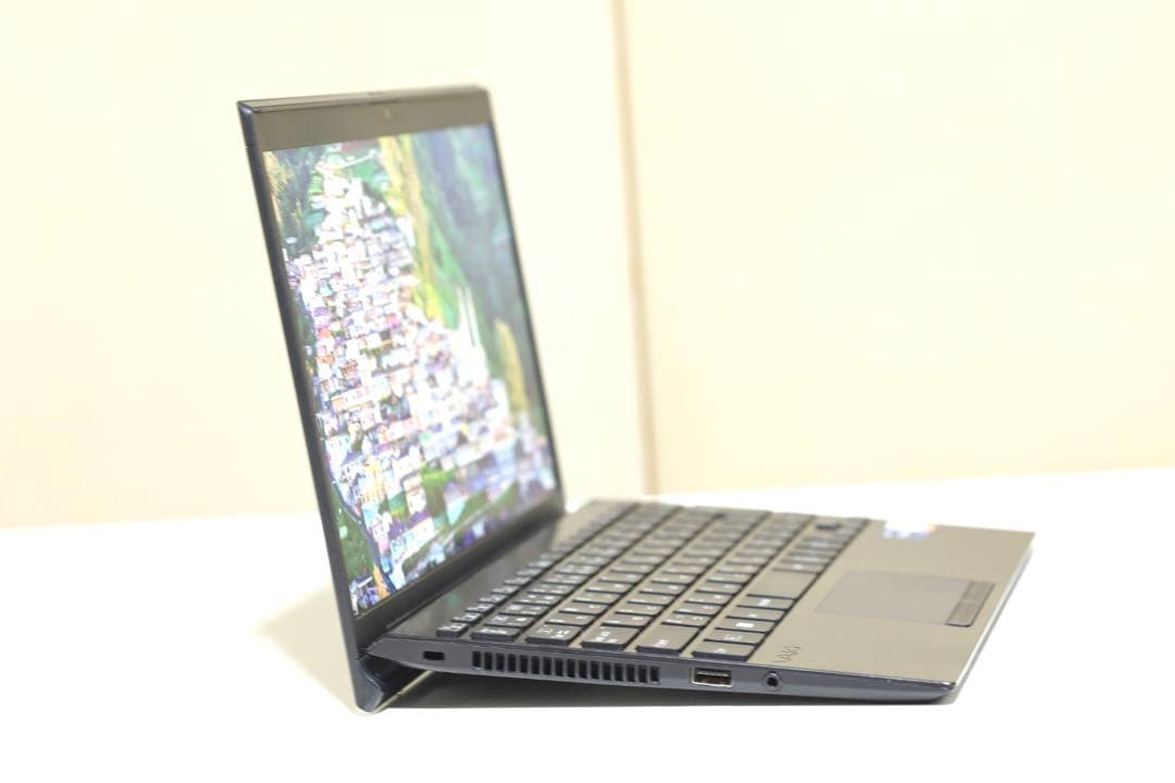 ペ*ツ様 SONY Vaio VJPJ22 i7 1255U 16/256 of