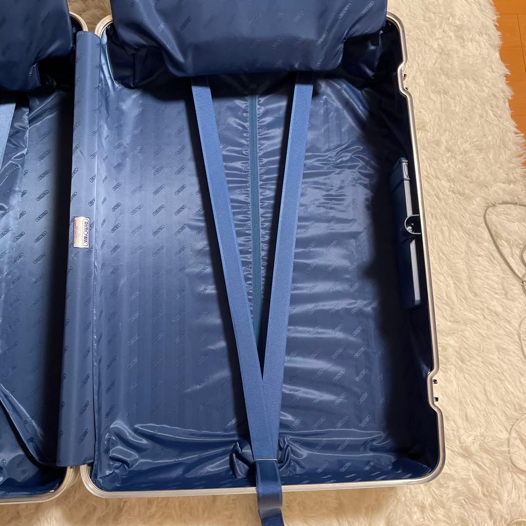 リモワ　電子タグ　923.77.00.5　98リットル　4輪