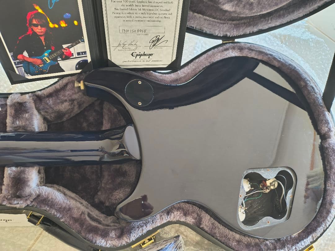 ギター Epiphone Tak Matumoto DC