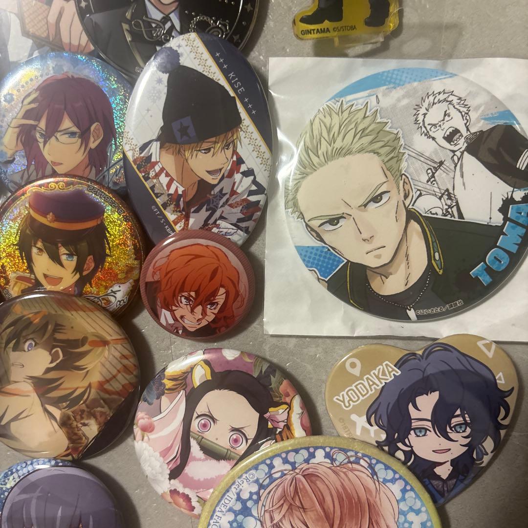 缶バッジ　まとめ売り　大量　バラ不可