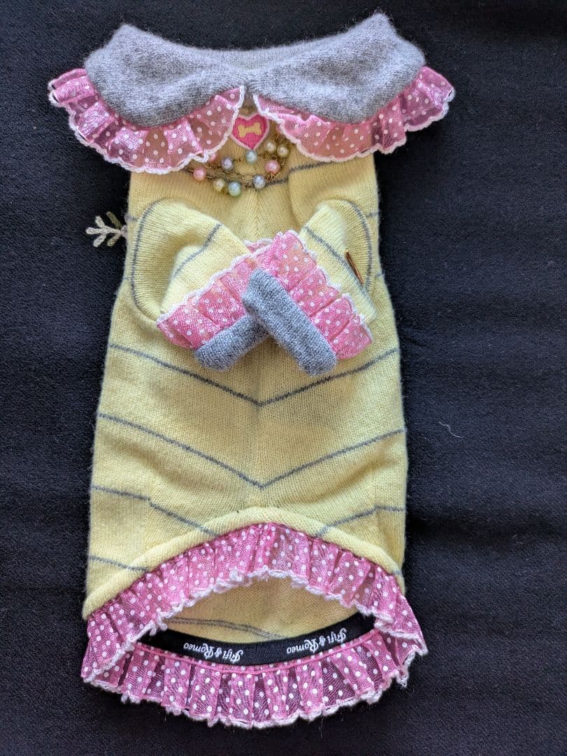 フィフィアンドロメオ　カシミア　カップケーキ　Ｓサイズ