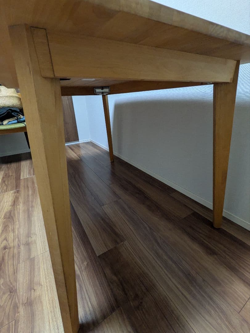 ダイニングテーブル　モモナチュラル