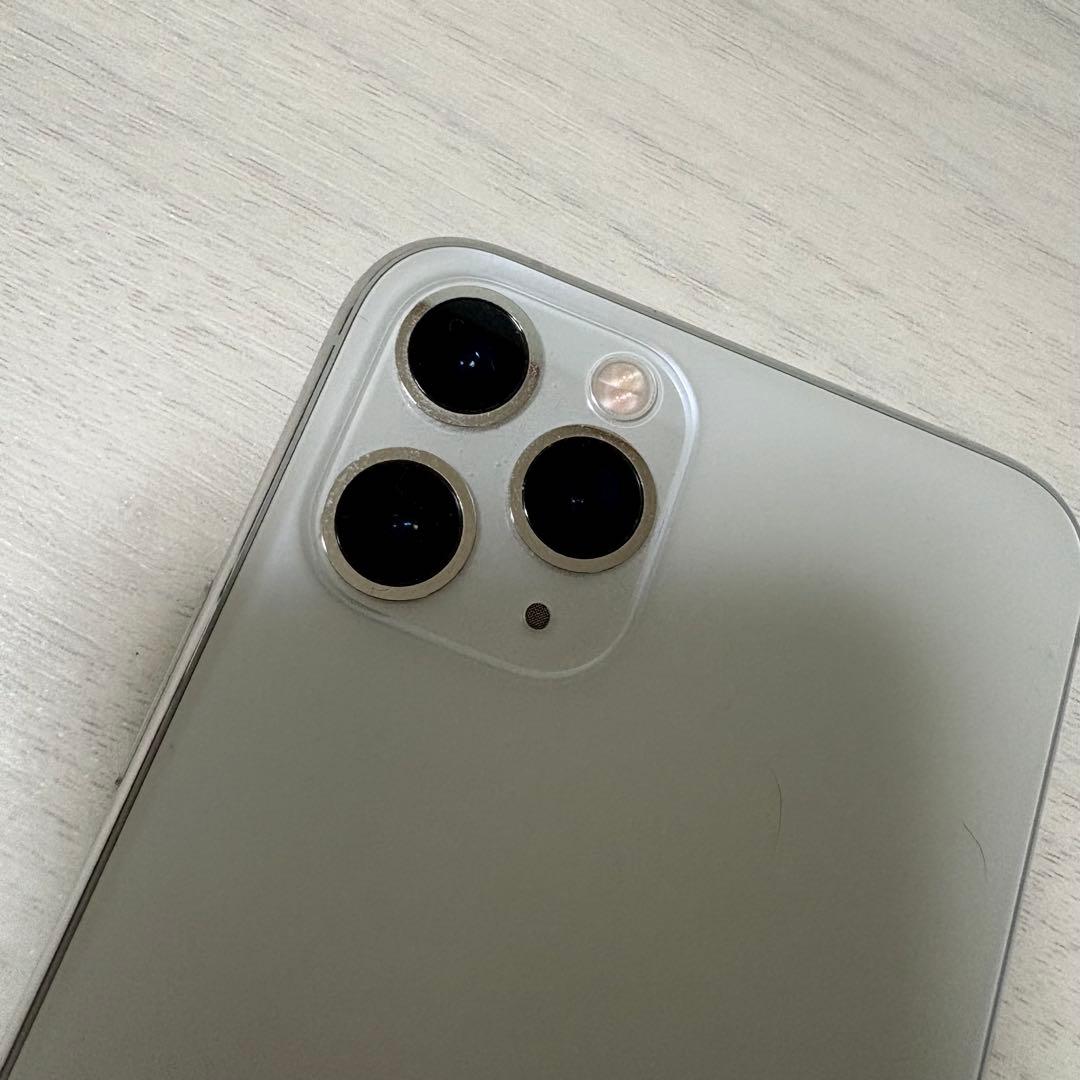 iPhone 11 Pro シルバー 本体64GB