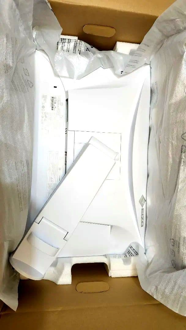 【匿名配送】EIZO FlexScan EV2460-WT 新品【送料込】