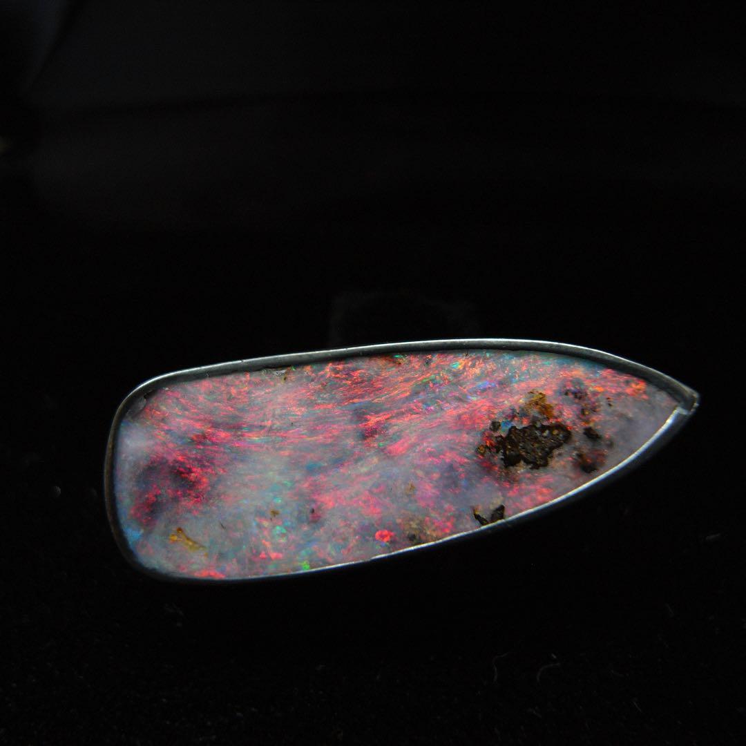 希少 大型 アンティーク 宝石 ジュエリー 遊色 ボルダー オパール ブローチ