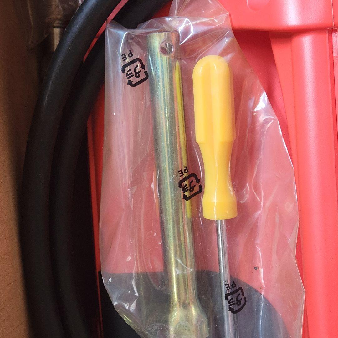 MITSUBISHI MGC900GP ポータブル発電機