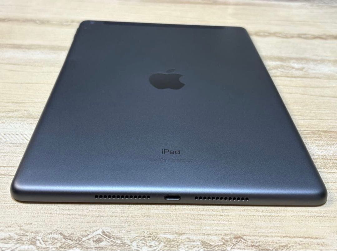 Apple iPad 第8世代 Wi-Fi+Cellular 32GB