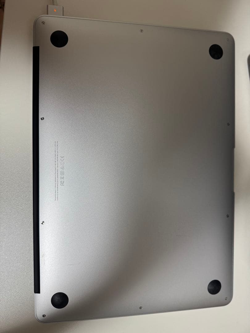 Apple MacBook Air 13インチ (2017) 本体　箱付き