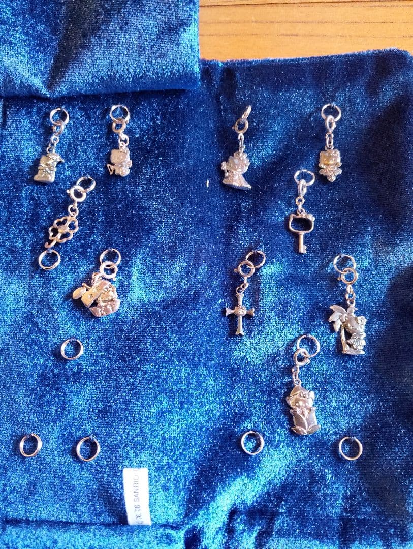 【美品】Hello Kitty アクセサリーコレクション