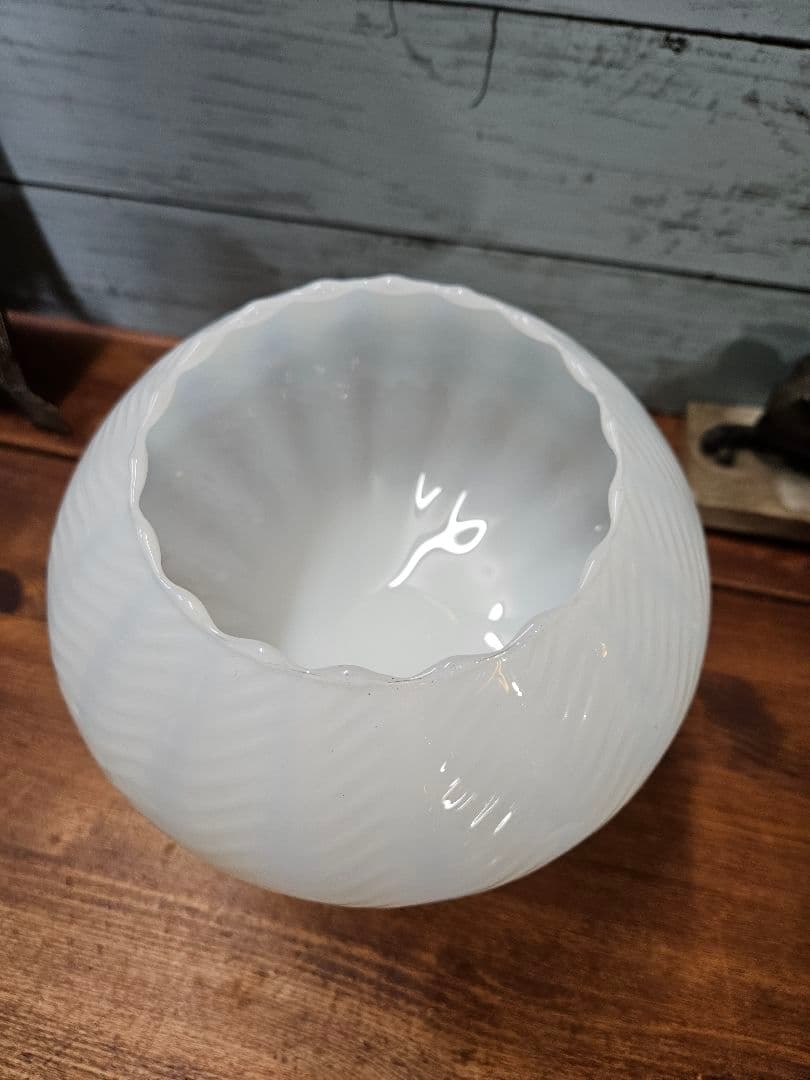 フランスアンティーク オパールセントガラスの花瓶 グラス 花入れ フラワーベース