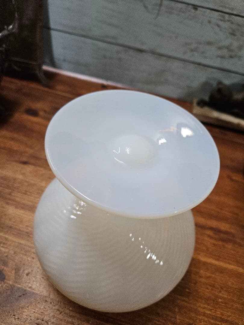 フランスアンティーク オパールセントガラスの花瓶 グラス 花入れ フラワーベース