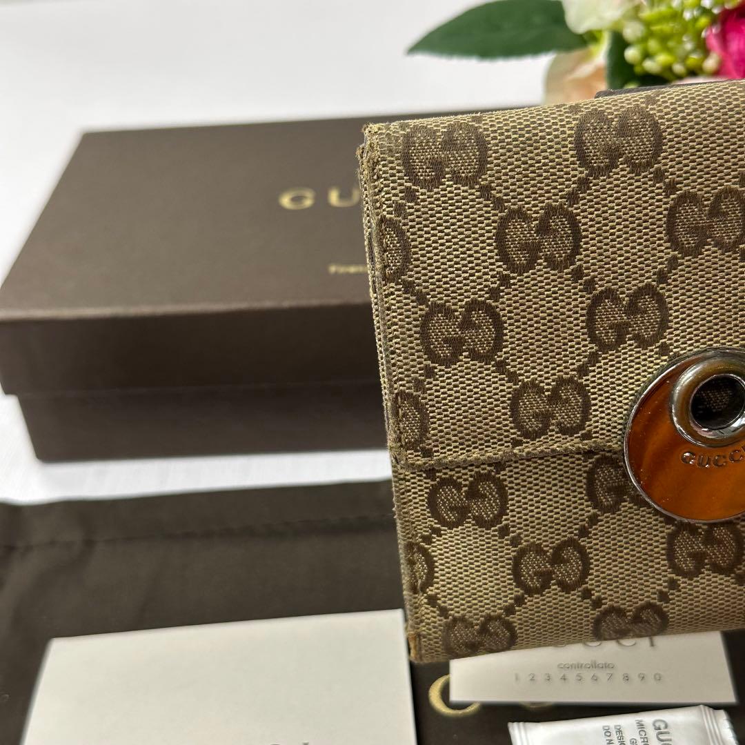 新品同様‼️ グッチ　GUCCI 財布　二つ折り　折り財布 GGキャンバス