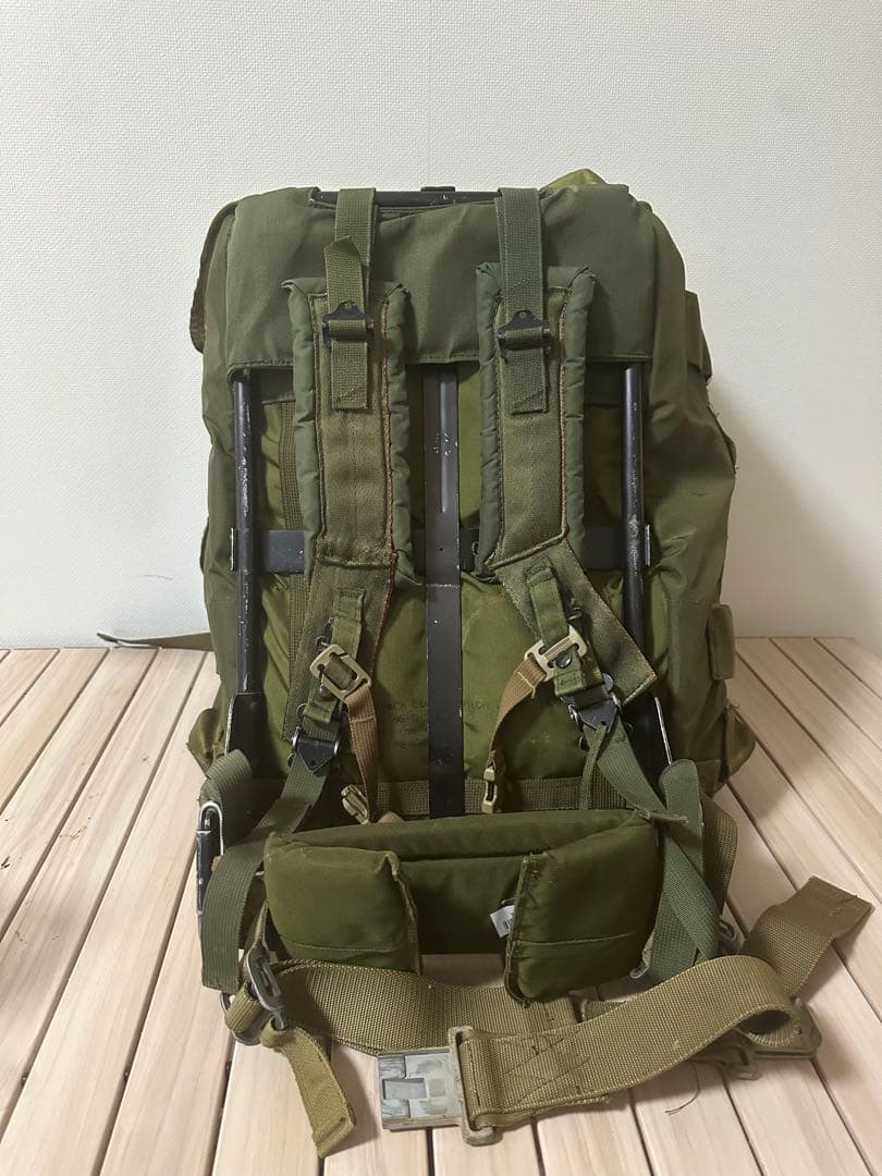 米軍実物　80年代　アリスパック　ラージサイズ　フレーム付　＋水筒　カバー付き