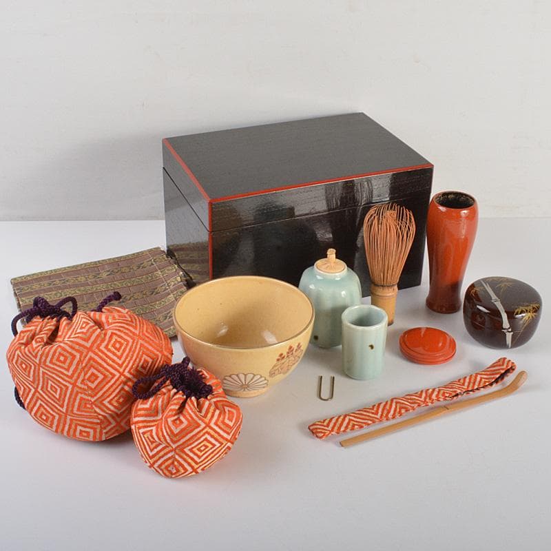 茶道具　黒面朱茶箱　田中香泉作茶碗　振出など　九点　一式　V R6918