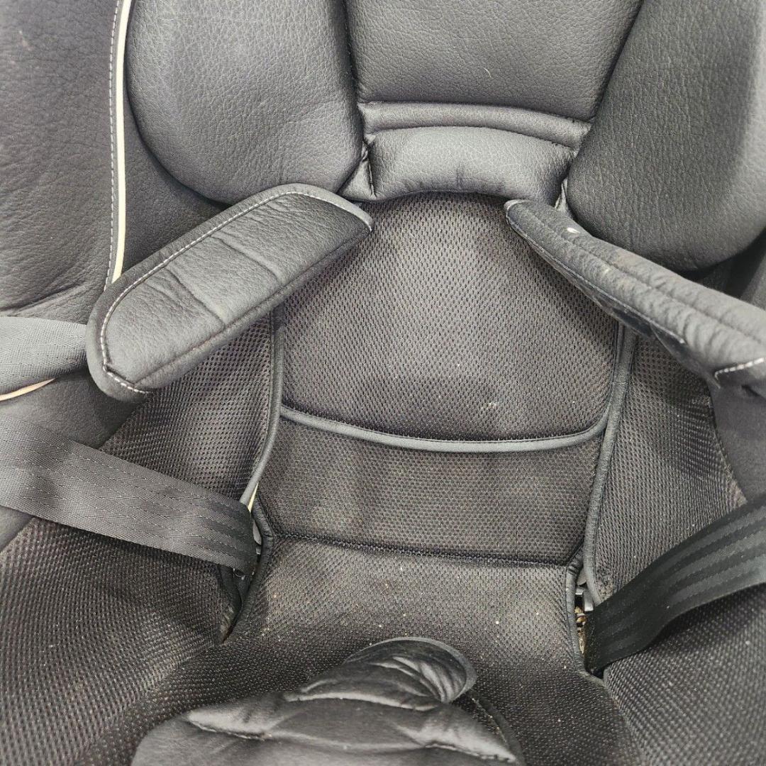 美品 Combi コンビ クルムーヴ ISOFIX エッグショックNBW 新生児