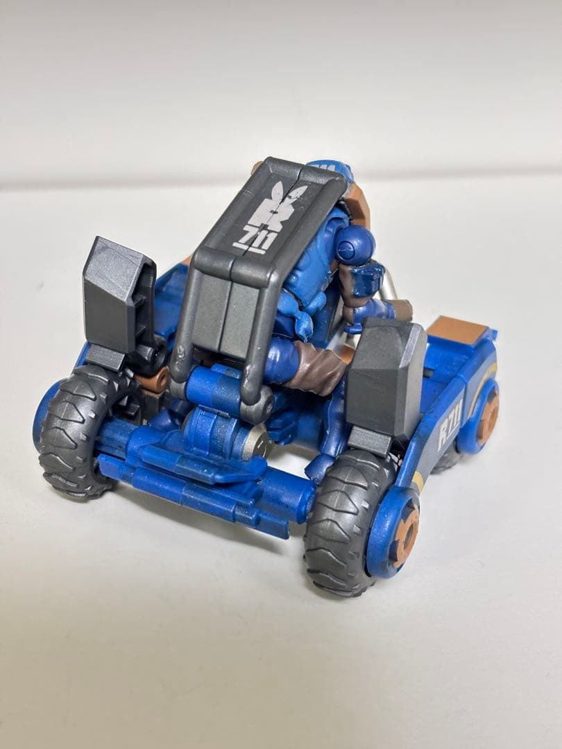 B2Five アシッドレインシリーズ R711 変形 フィギュア スピーダー