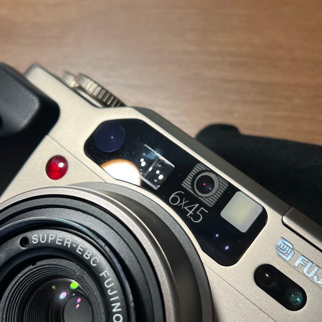 フィルムカメラ fujifilm ga645zi