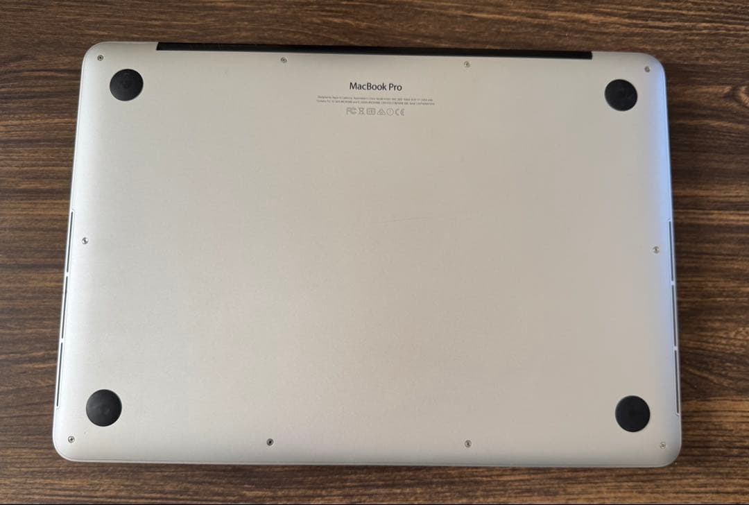 MacBook本体 MacBook Pro 13 16GB 512GB early2015