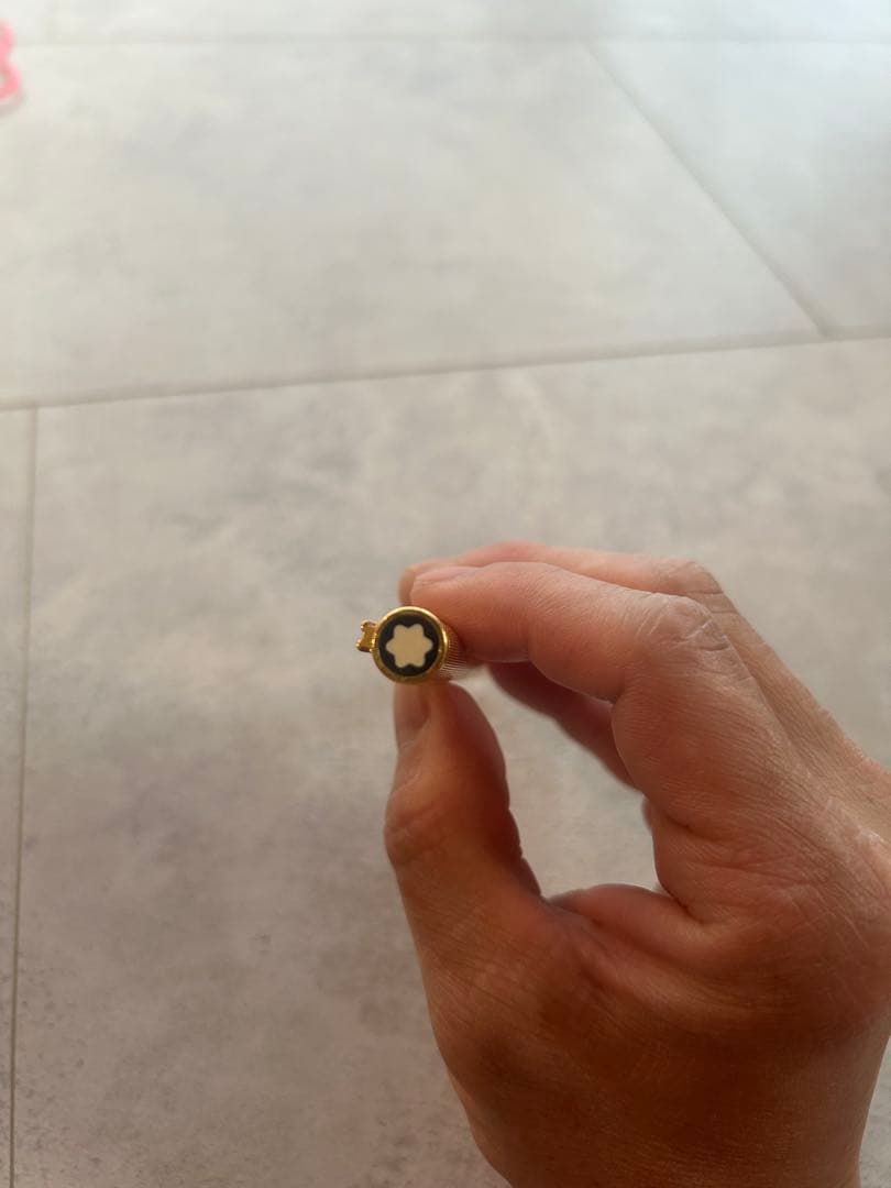 モンブラン　万年筆　ノブレス　オブリージュ　ゴールド　極美品